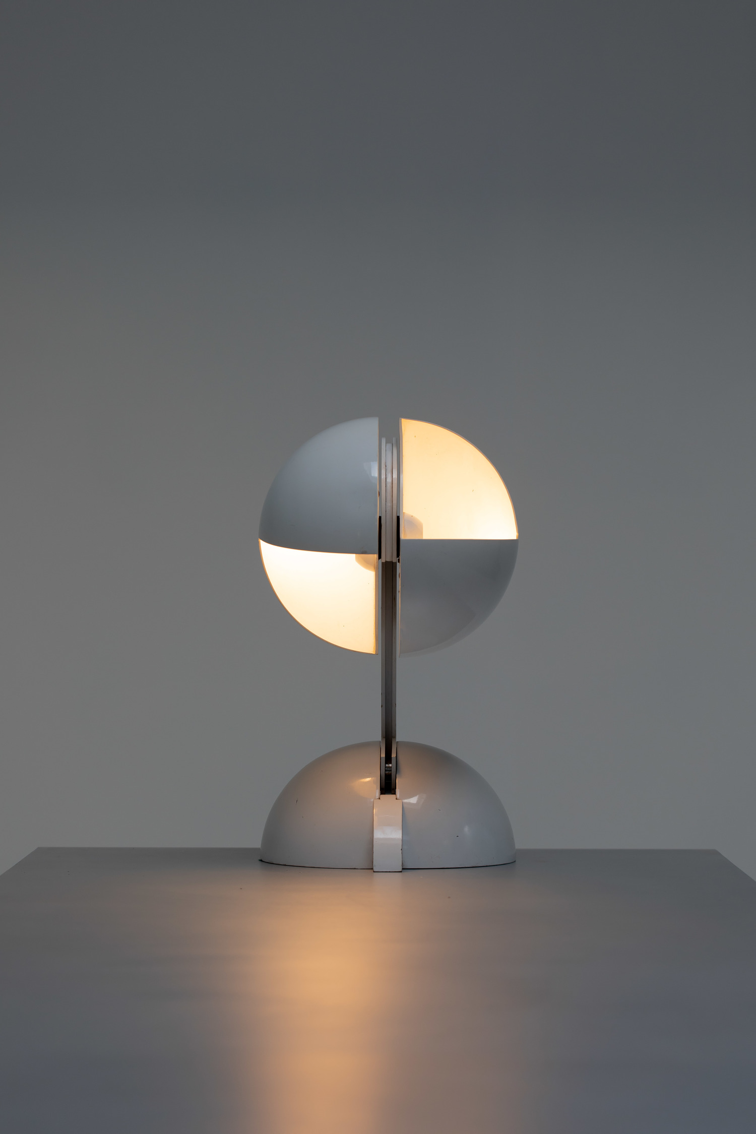 La Ruspa lamp by Gae Aulenti 